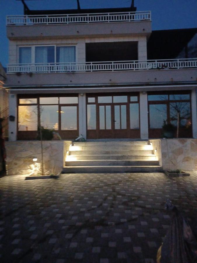 Apartments Kurilj Makarska Eksteriør bilde
