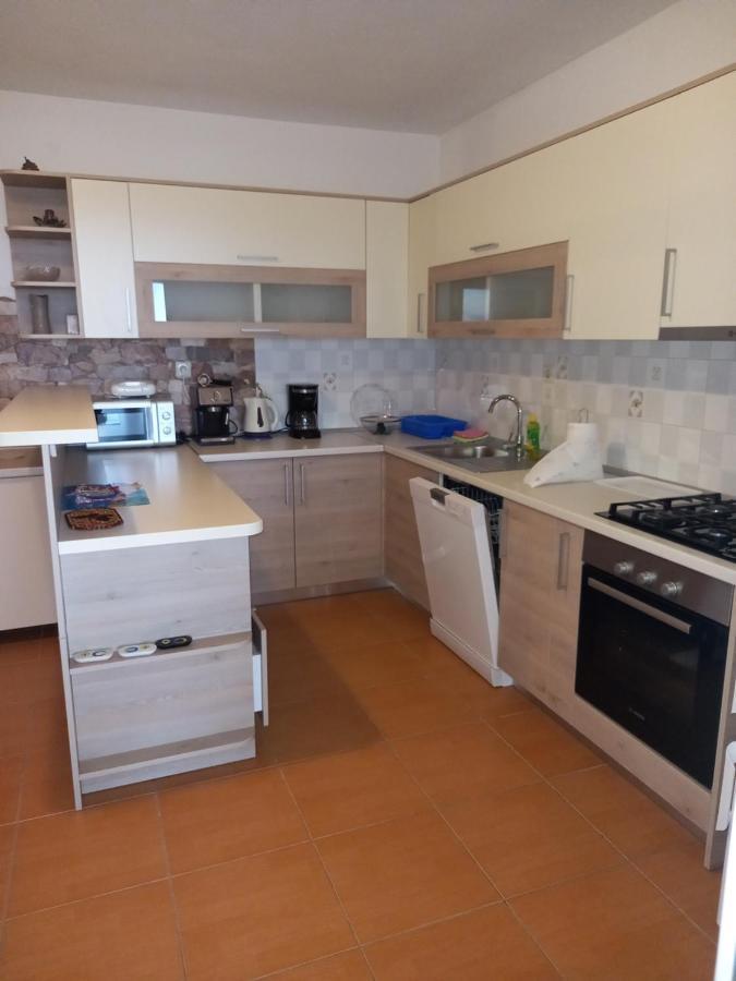Apartments Kurilj Makarska Eksteriør bilde