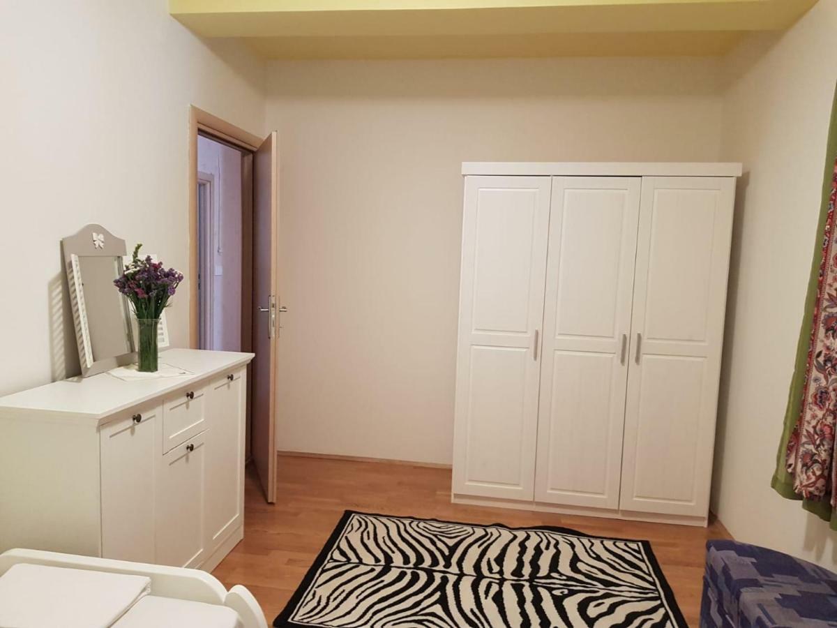Apartments Kurilj Makarska Eksteriør bilde